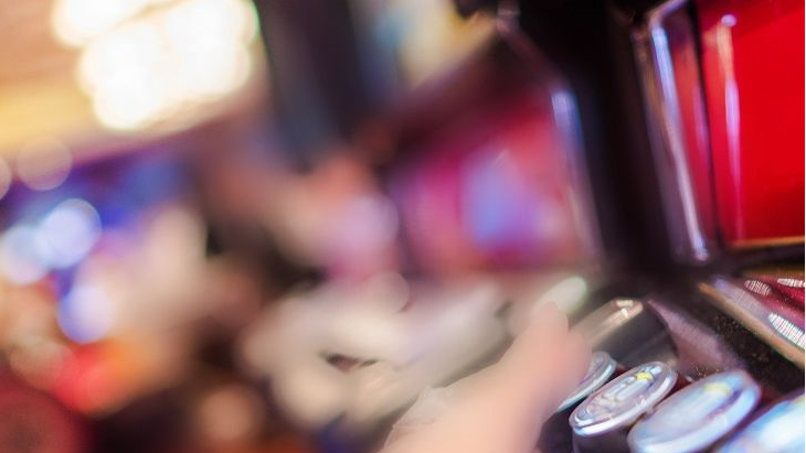 Alternativen Text angeben